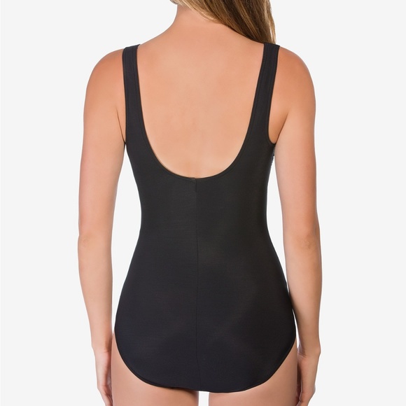 Reebok Fire &Water One Piece Swimsuit Size 14 - Picture 2 of 3